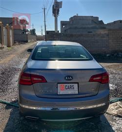 كيا كادينزا